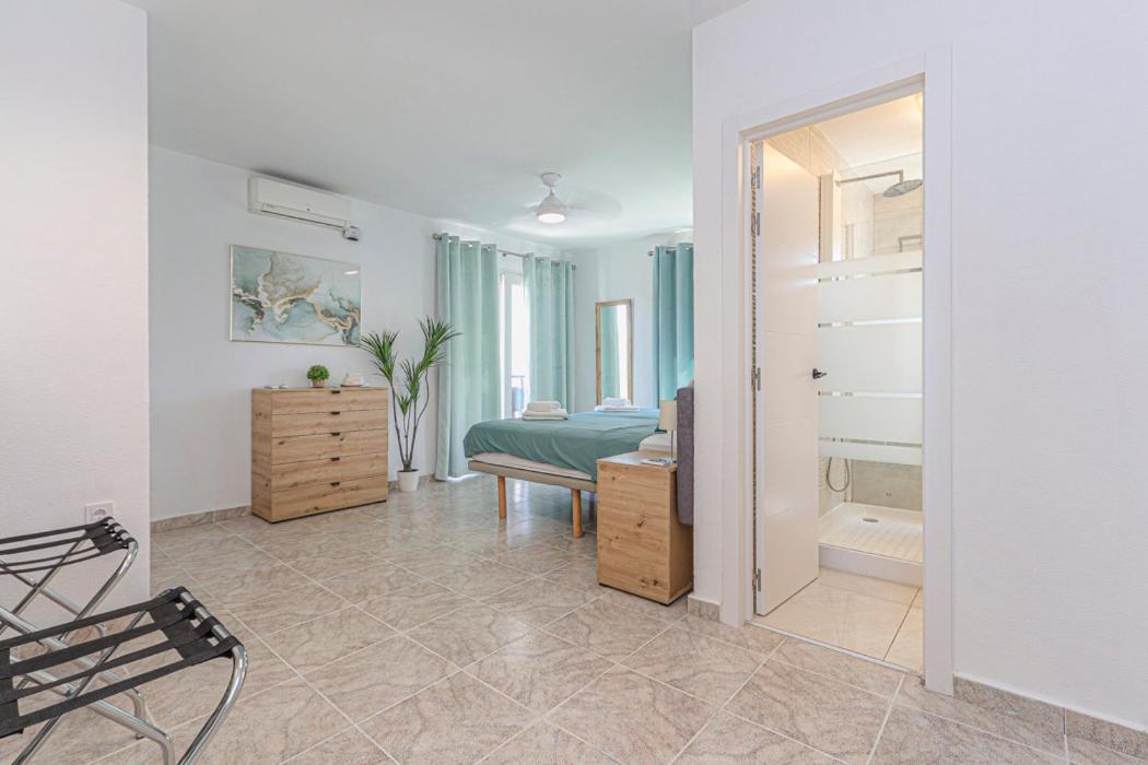 Presidential Suite Villamartin Plaza Av Brisas 67 Alicante Eksteriør billede