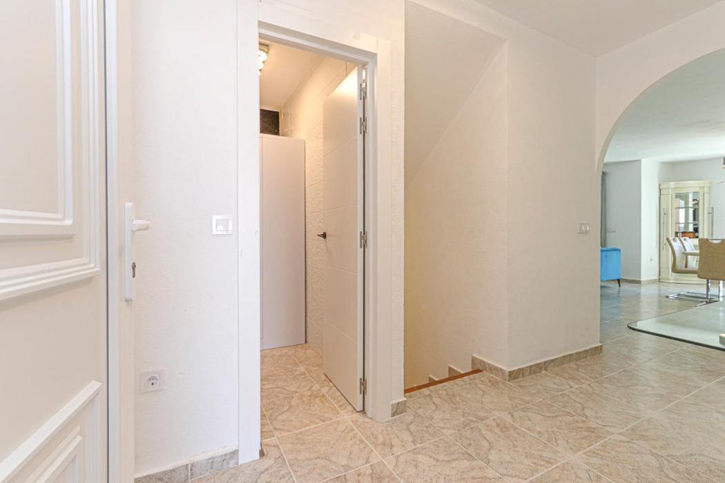Presidential Suite Villamartin Plaza Av Brisas 67 Alicante Eksteriør billede