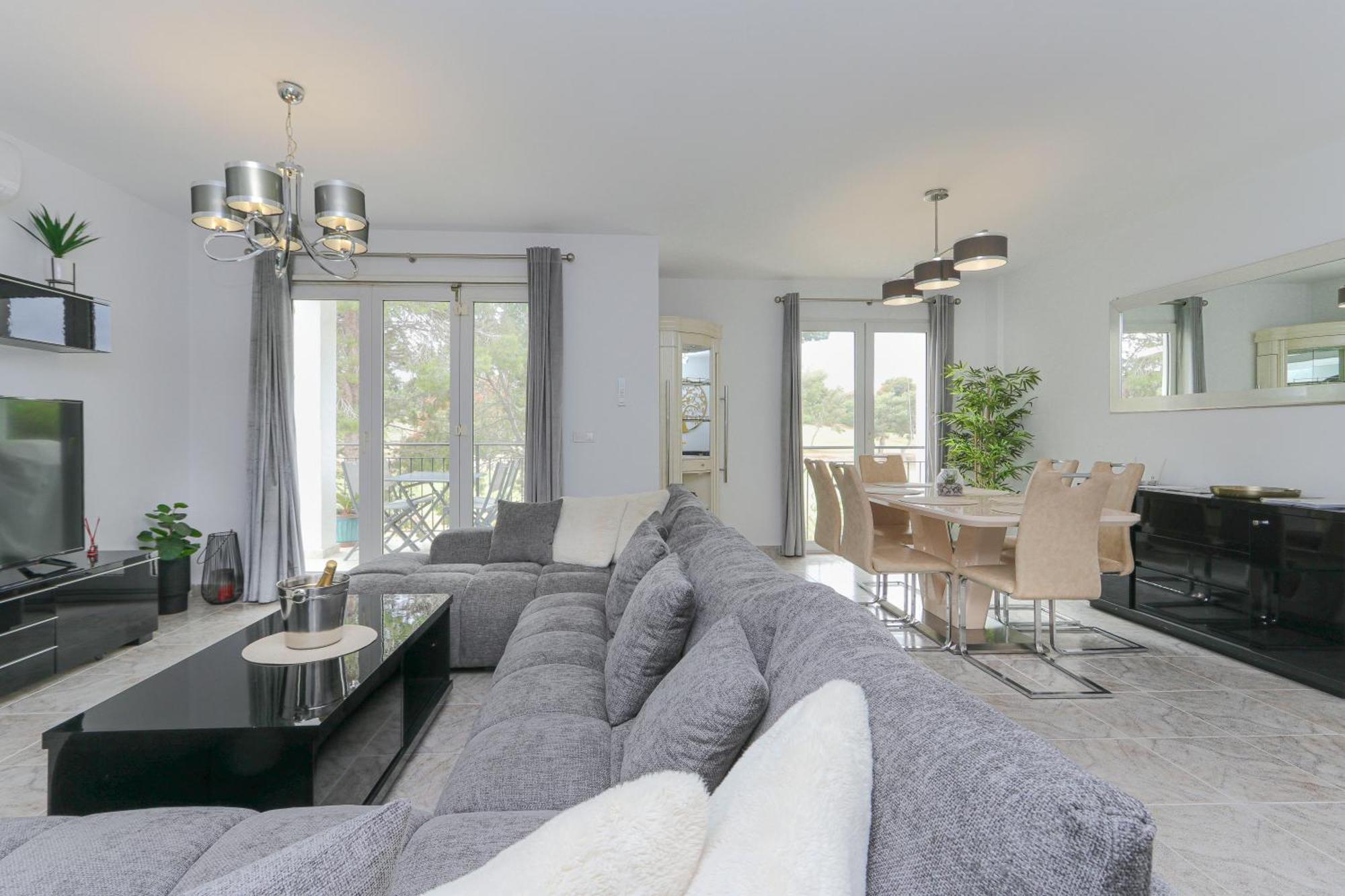 Presidential Suite Villamartin Plaza Av Brisas 67 Alicante Eksteriør billede